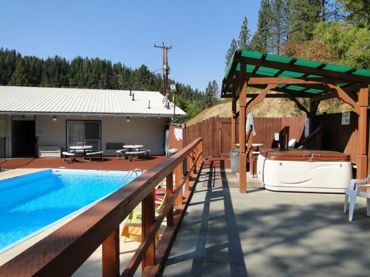 Konkolville Motel Orofino Экстерьер фото